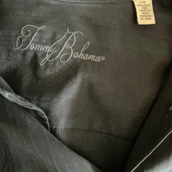 Tommy Bahama Camp Shirt - Picture 4 of 4